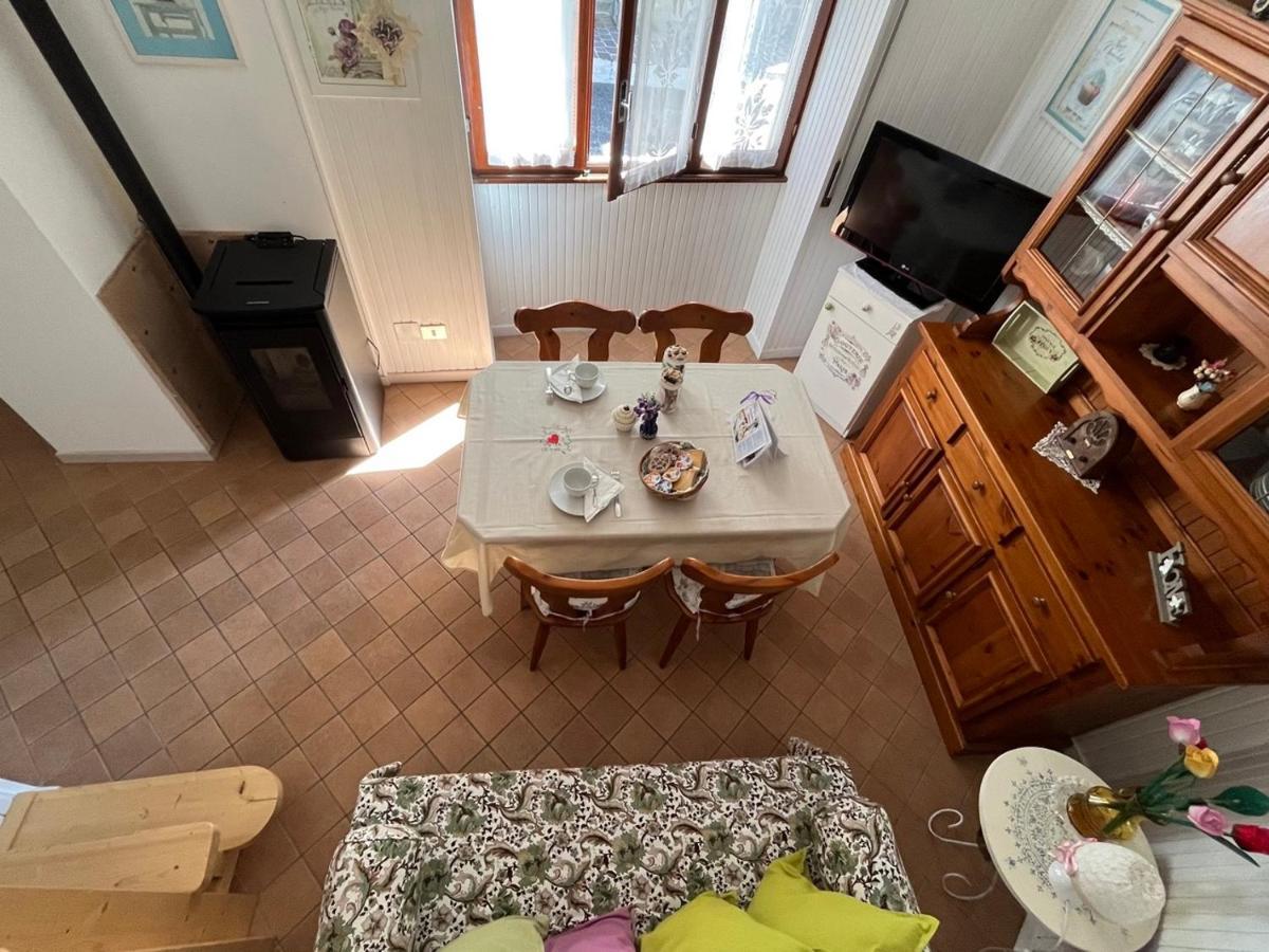 Casa Elena Lejlighed Sueglio Eksteriør billede