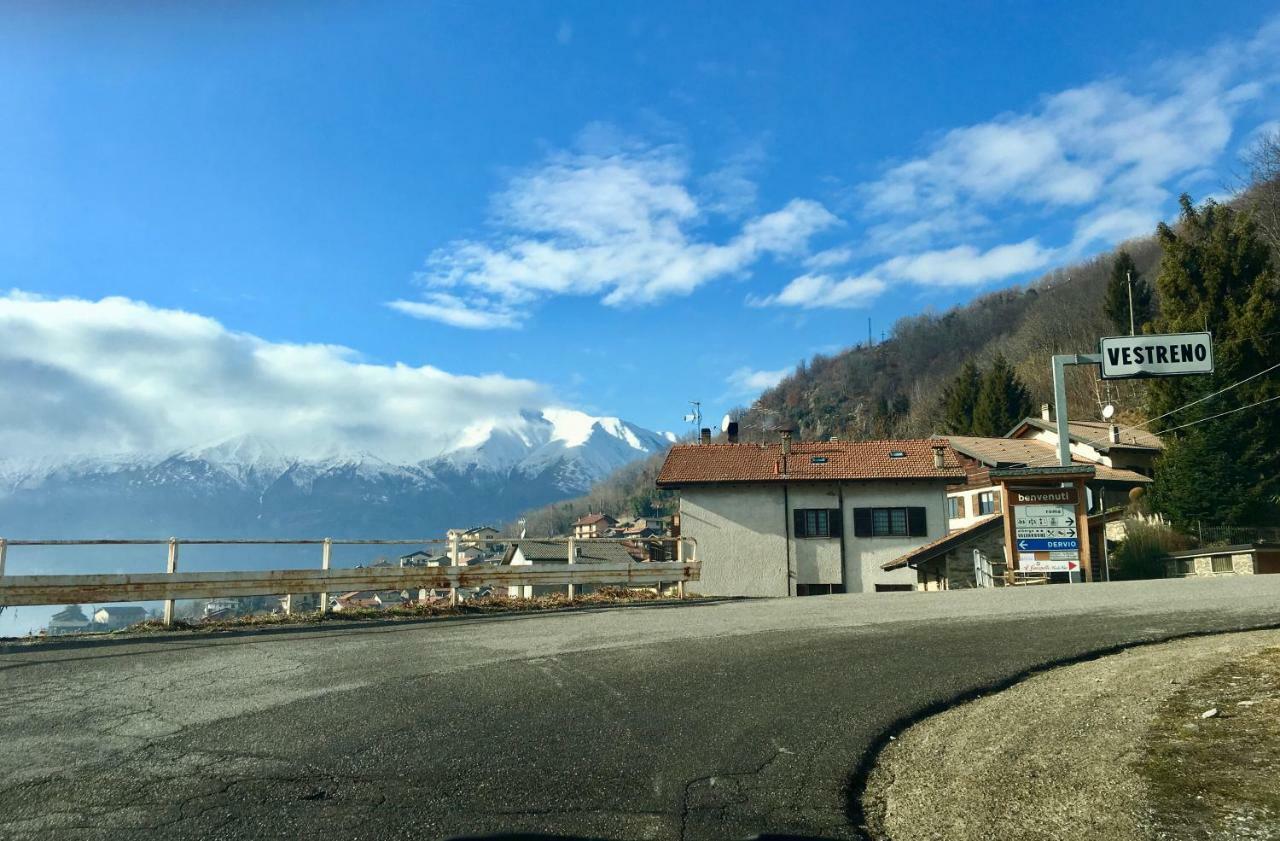 Casa Elena Lejlighed Sueglio Eksteriør billede